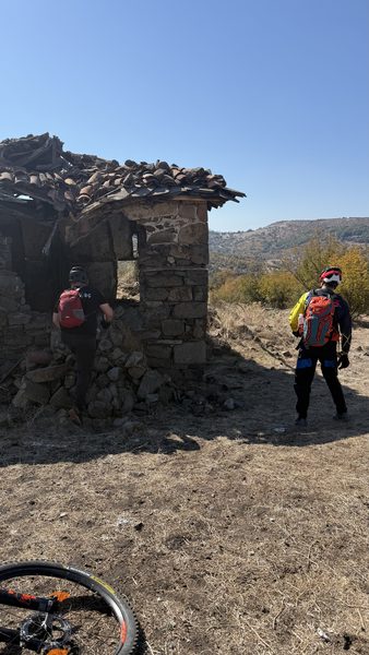 The old stone hut