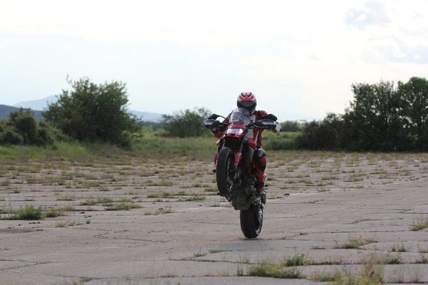 Hellstorm motors